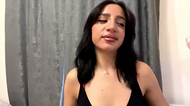 Snapshot of AngellaBarbini chatting on 26, 6, 2026 AngellaBarbini online show from 26, 6, 2026