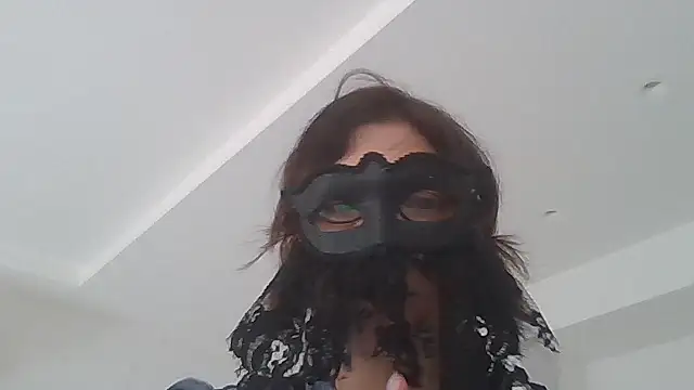 Snapshot of HelenTiAscolta chatting on 28, 4, 2026 HelenTiAscolta online show from 28, 4, 2026