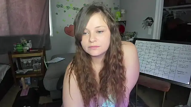 Snapshot of DelilaFields2 chatting on 6, 6, 2026 DelilaFields2 online show from 6, 6, 2026