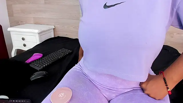 Snapshot of AlissonJamess chatting on 25, 5, 2026 AlissonJamess online show from 25, 5, 2026