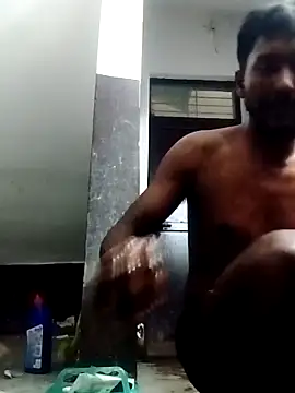 hot boy 27  online show from 28, 4, 2026