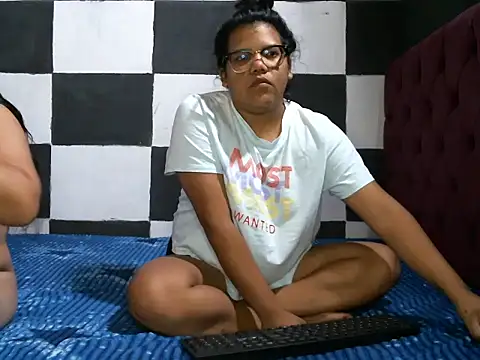 Valery-Khloe online show from 1, 7, 2026