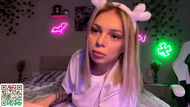 CandyRass online show from 3, 5, 2026
