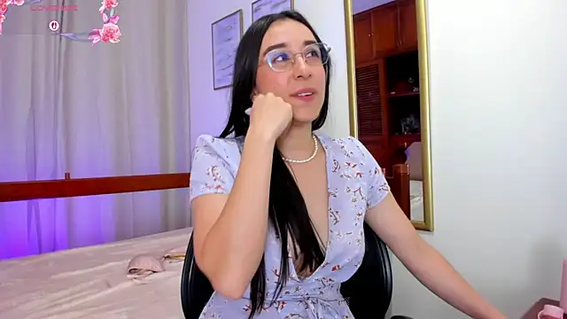 Elisabetta Amour online show from 3, 6, 2026