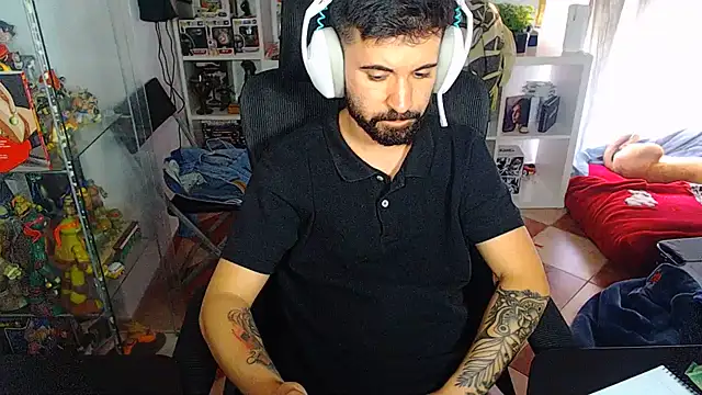 chiquitoconsecreto online show from 13, 5, 2026