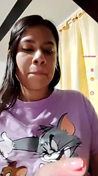 Nicol Alvarez1 online show from 3, 7, 2026