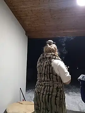 Divineblond online show from 19, 2, 2026