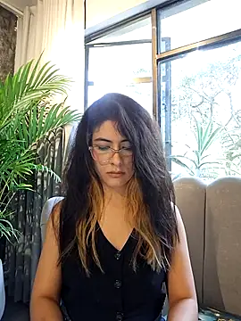 AshleyyHall online show from 30, 7, 2026