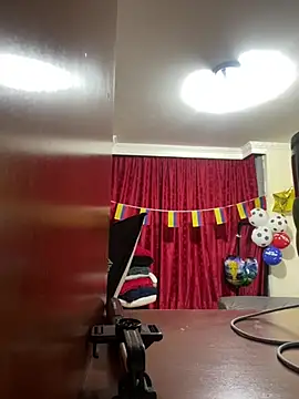 SamiiContreras  online show from 8, 7, 2026
