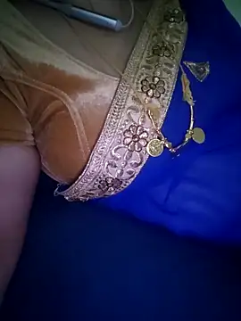 Call Honey online show from 14, 5, 2026