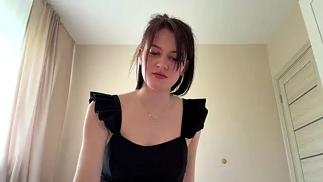 YourChristine online show from 3, 5, 2026