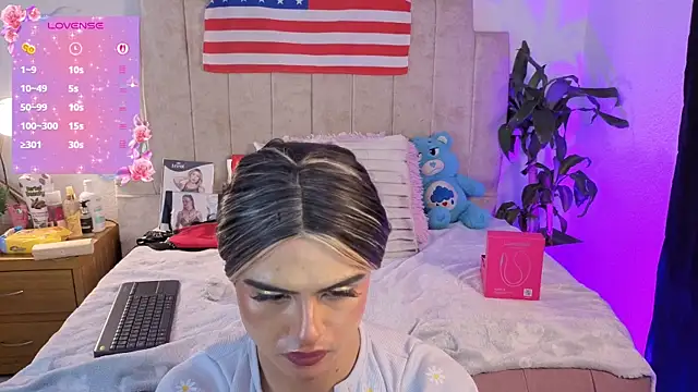 Emily hall19 online show from 23, 7, 2026