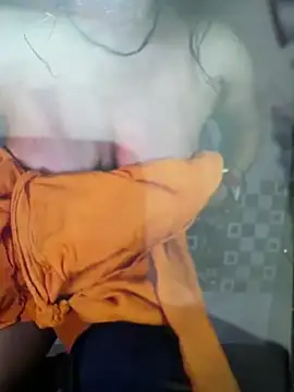 yyyyyooorrrwww online show from 23, 4, 2026