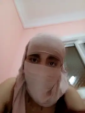 fatiflour99 online show from 23, 4, 2026