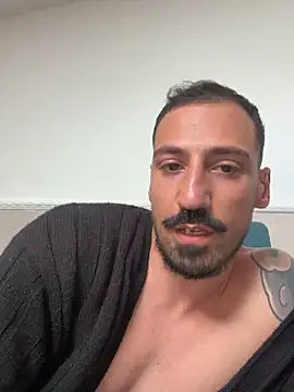Italian toy  boy online show from 23, 4, 2026