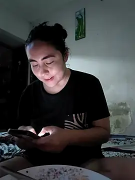 SweetyNaugthy online show from 5, 7, 2026