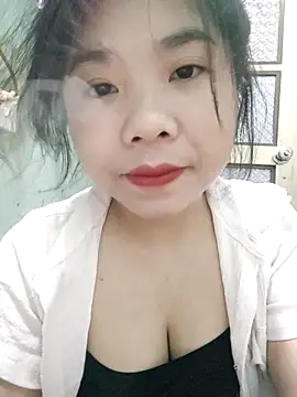 Snapshot of Ayti01 chatting on 24, 4, 2026 Ayti01 online show from 24, 4, 2026