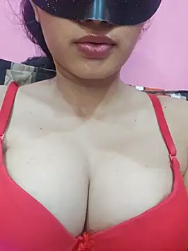 Snapshot of Shristiy chatting on 19, 6, 2026 Shristiy online show from 19, 6, 2026