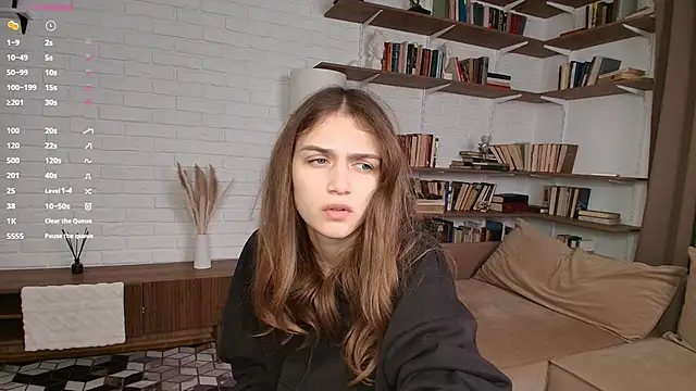 TeishaSprecher online show from 28, 5, 2026