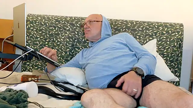 KinkCentral online show from 12, 5, 2026