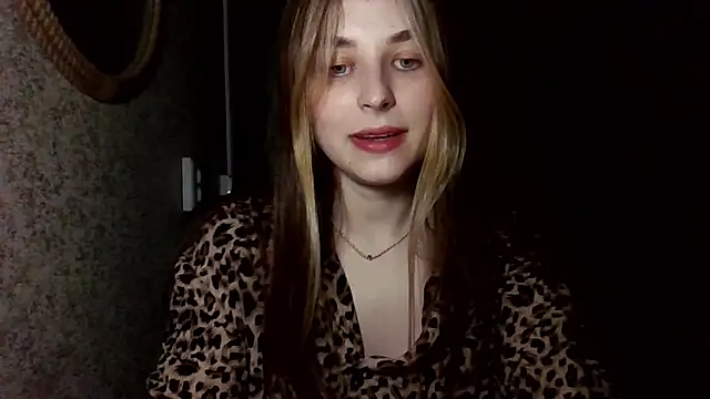 Touch And Run online show from 22, 5, 2026