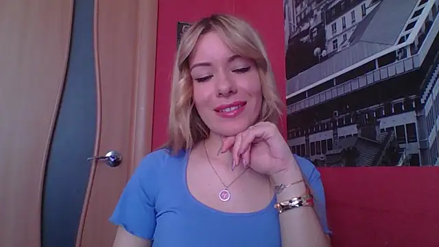 Snapshot of Softy_Aura_ chatting on 7, 5, 2026 Softy Aura online show from 7, 5, 2026