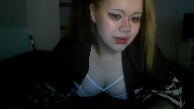Amanda Mia  online show from 11, 6, 2026