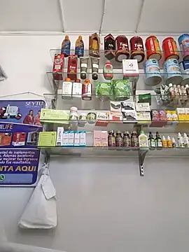 Snapshot of roxana_sexy_2026 chatting on 11, 6, 2026 roxana sexy 2026 online show from 11, 6, 2026