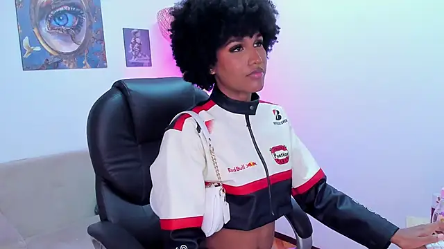 NaomiSaenz  online show from 9, 6, 2026