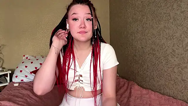 FlameDina online show from 4, 5, 2026