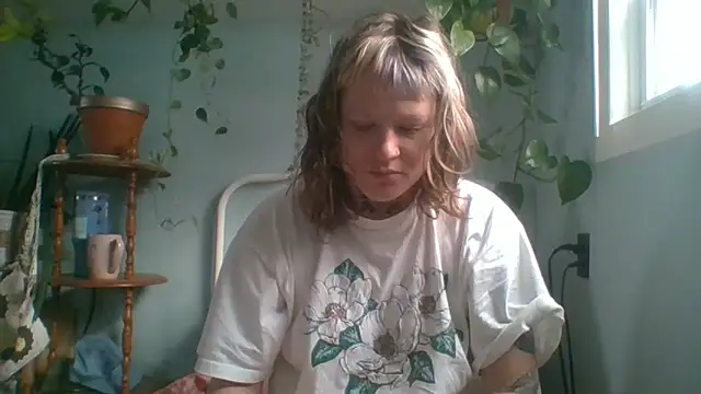 Snapshot of RosieSwitchBitch chatting on 19, 5, 2026 RosieSwitchBitch online show from 19, 5, 2026