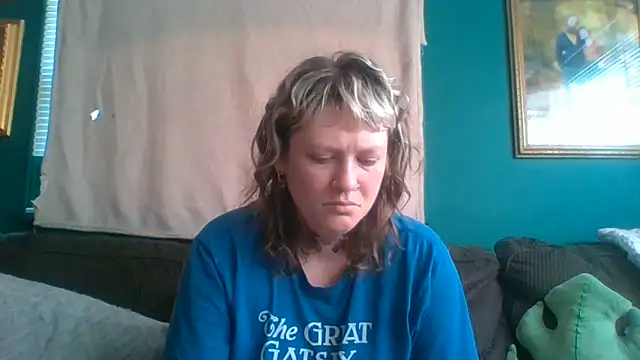 Snapshot of RosieSwitchBitch chatting on 18, 6, 2026 RosieSwitchBitch online show from 18, 6, 2026