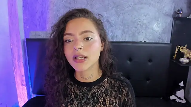 Caroline420  online show from 26, 7, 2026