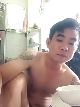 michchile online show from 30, 4, 2026