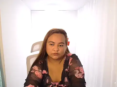 Snapshot of Czarinna chatting on 29, 4, 2026 Czarinna online show from 29, 4, 2026