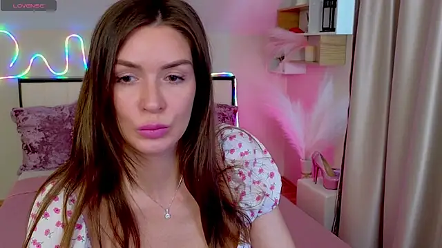 MicheleSantiago online show from 28, 4, 2026