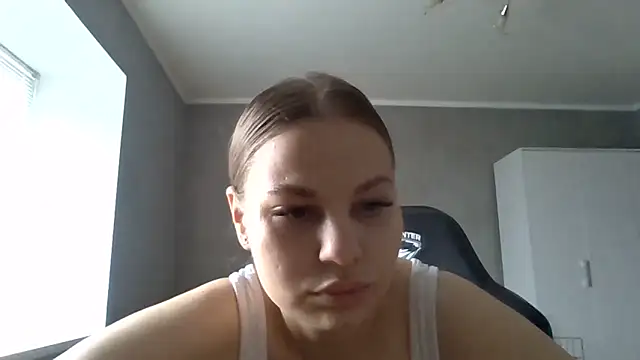  Linsyy ee  online show from 9, 5, 2026