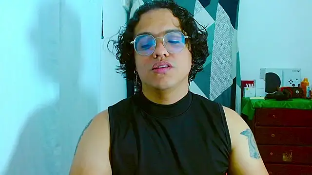 Snapshot of Diane_exotic chatting on 17, 7, 2026 Diane exotic online show from 17, 7, 2026
