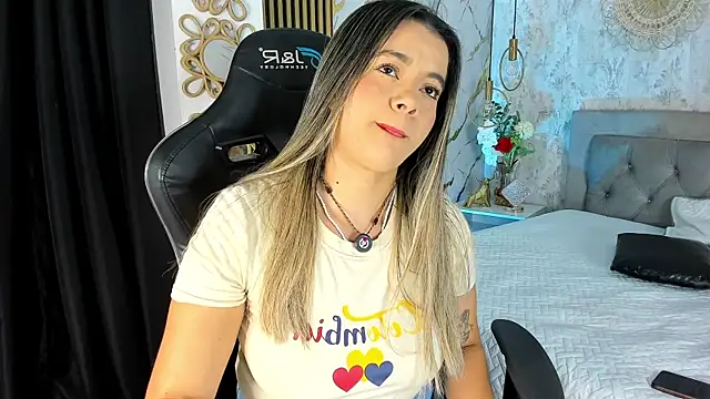 Snapshot of Leidy_2026 chatting on 11, 6, 2026 Leidy 2026 online show from 11, 6, 2026