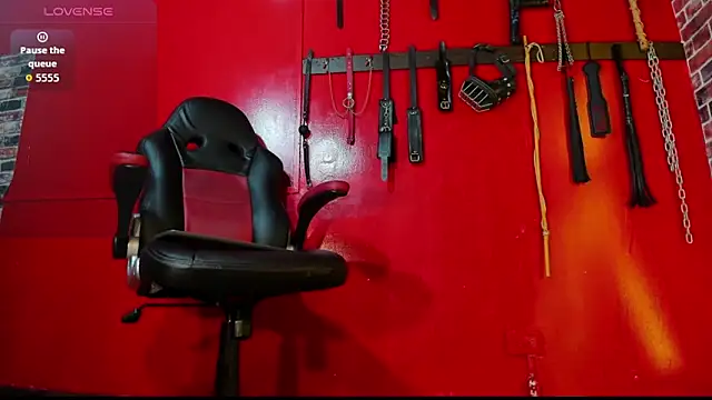 Snapshot of Dominatriz_Arlette chatting on 29, 4, 2026 Dominatriz Arlette online show from 29, 4, 2026