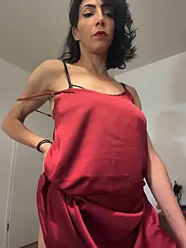 Snapshot of Yasmiinee chatting on 23, 5, 2026 Yasmiinee online show from 23, 5, 2026