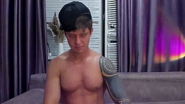 Snapshot of MarcoErra chatting on 29, 5, 2026 MarcoErra online show from 29, 5, 2026