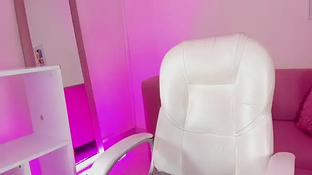 Adison Reyes online show from 10, 7, 2026