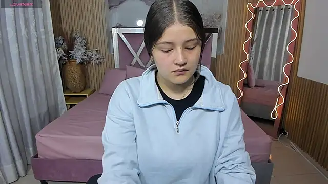 Krysstal tay1 online show from 16, 6, 2026