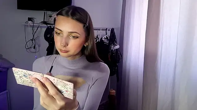 MiaNoir  online show from 30, 4, 2026