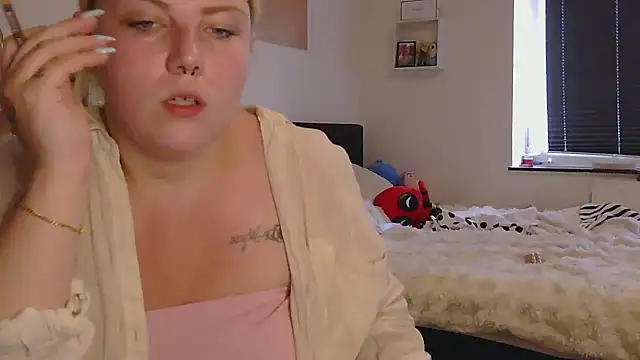 Snapshot of josi-420 chatting on 30, 6, 2026 josi-420 online show from 30, 6, 2026