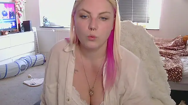 Snapshot of josi-420 chatting on 29, 7, 2026 josi-420 online show from 29, 7, 2026