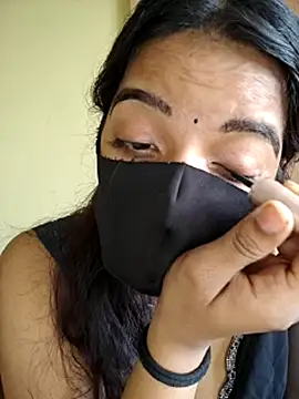 vanika2000 online show from 18, 5, 2026