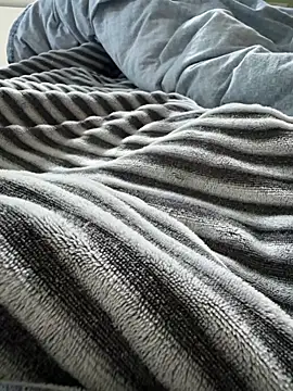 Pornhup27 online show from 29, 4, 2026