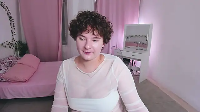 Snapshot of MelittaStorrie chatting on 10, 7, 2026 MelittaStorrie online show from 10, 7, 2026